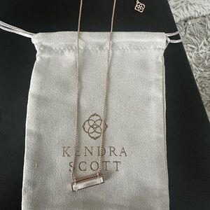 Kendra Scott | Leanor Pendant Necklace